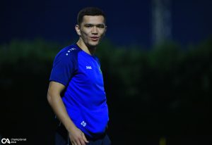 РАСМАН: Русланбек Жиянов — «Навбаҳор» футболчиси!